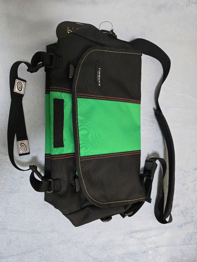 コーデュラ メッセンジャーバッグ ブラック/グリーン