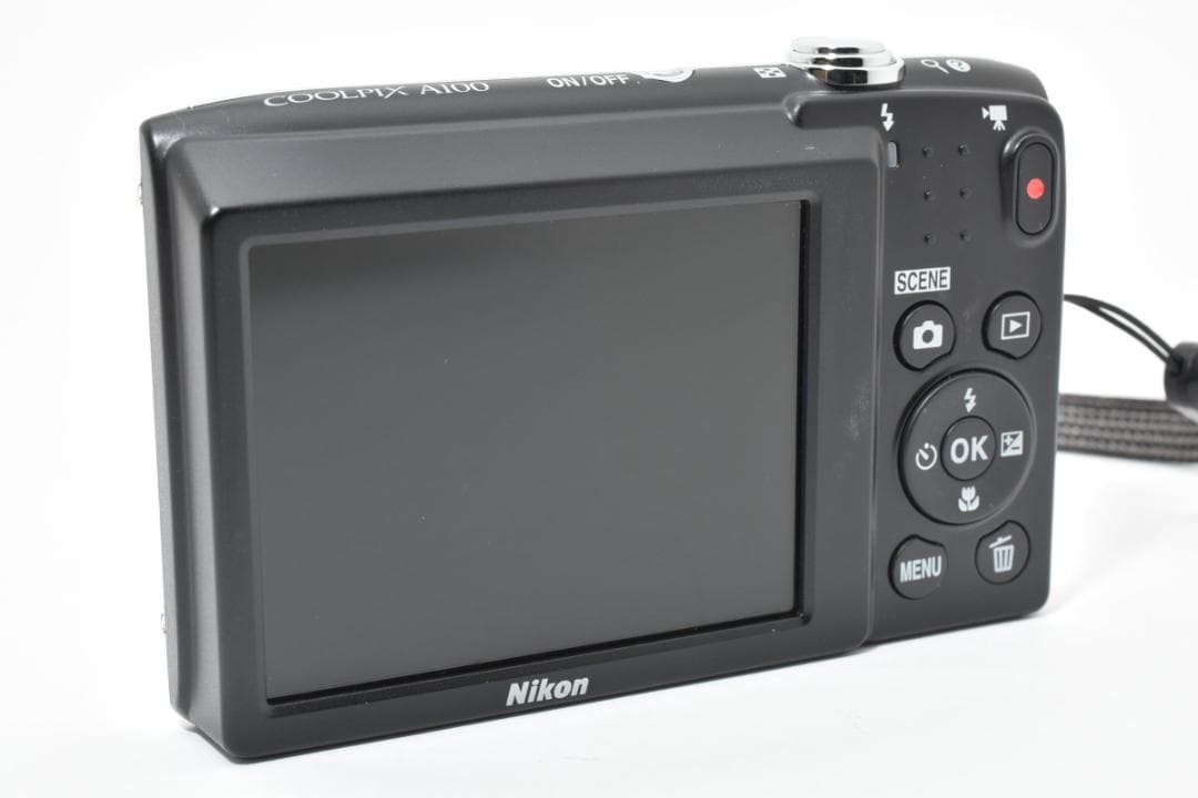 美品)Nikon COOLPIX A100ニコン　デジタルカメラ#689