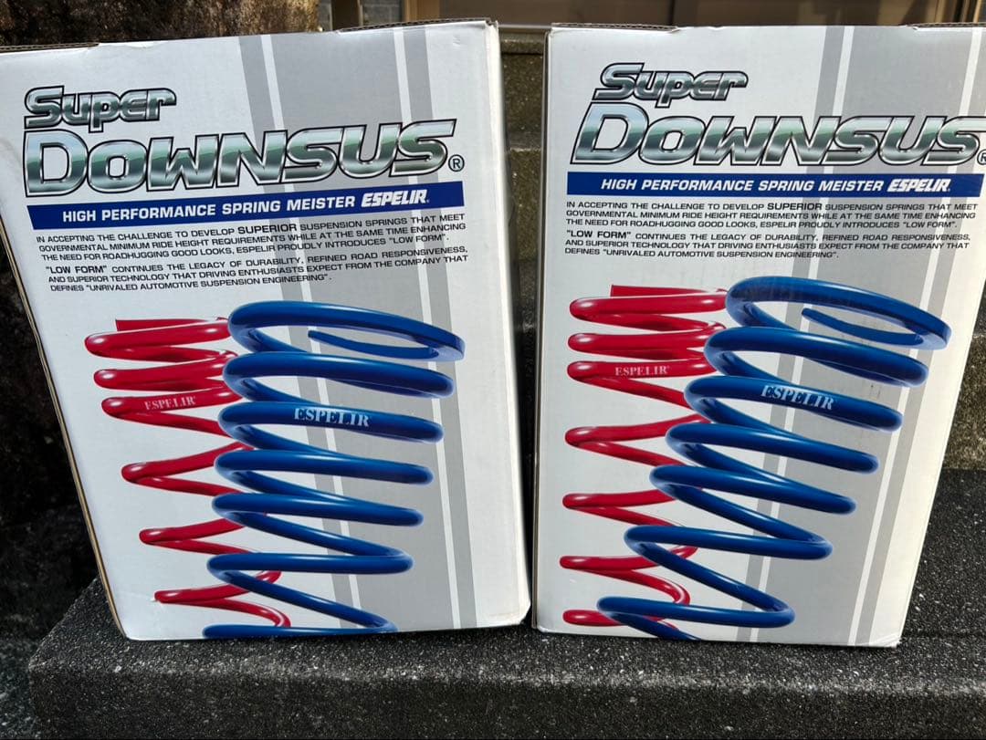 フォード　エクスプローラースーパーダウンサス