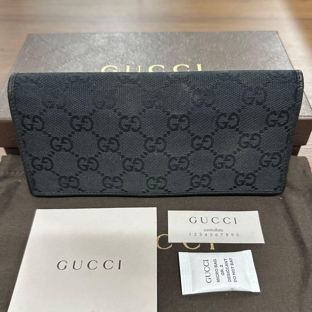 新品同様‼️ グッチ　GUCCI 財布　二つ折り　長財布　GGキャンバス
