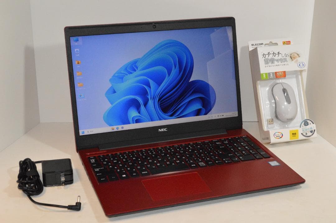 レッドLAVIE第8世代i7/20G/SSD1TB+HDD1TB/BD再生