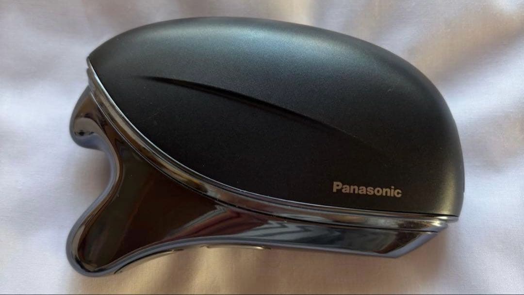 Panasonic 美顔器　リフトアップ　バイタリフトカッサ
