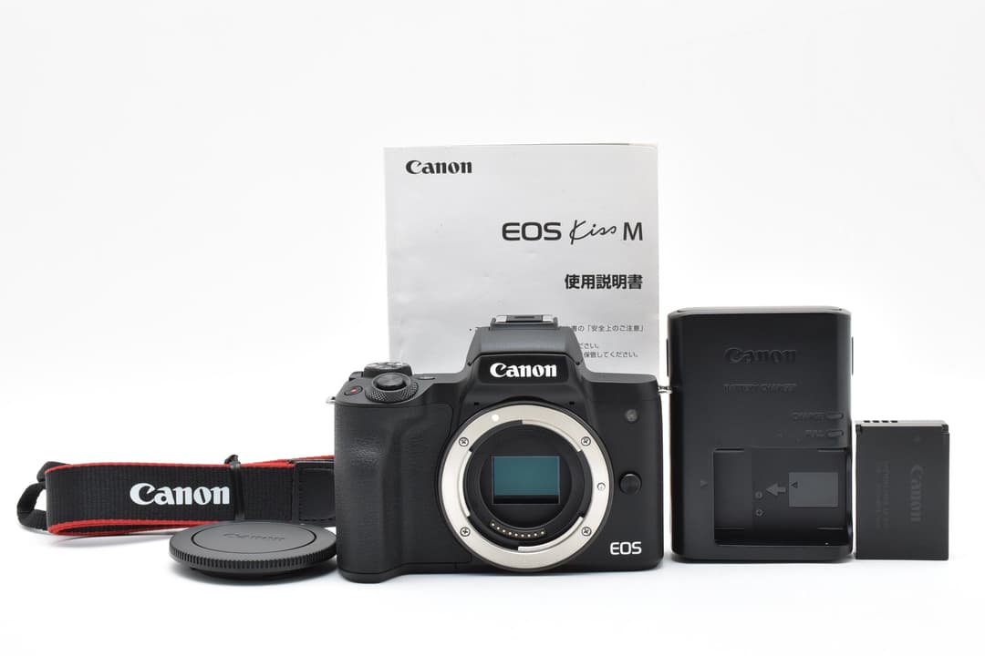 ■ほぼ新品■ キヤノン EOS Kiss M #C734