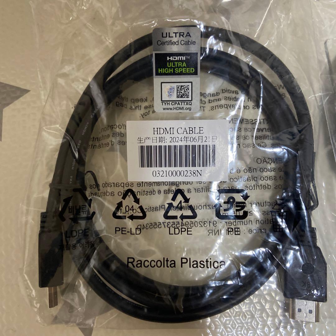 AORUS FV43U 3840 x 2160 UHDディスプレイ