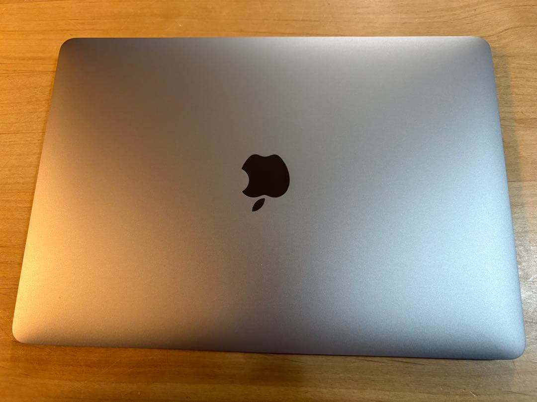 【美品】MacBook Air M1 2020 8GB/256GB