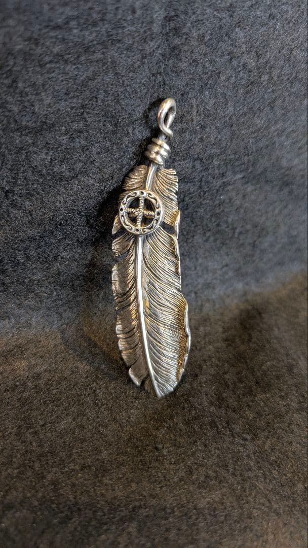 が*も様 SAAD ホイール付き 特大フェザーペンダント