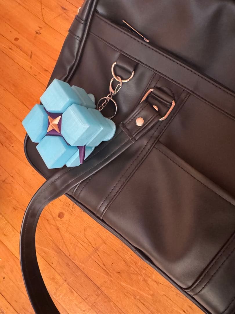 【ス】　鳴潮　リンネー　コスプレ道具　武器+アクセサリー+手持ちスプレー