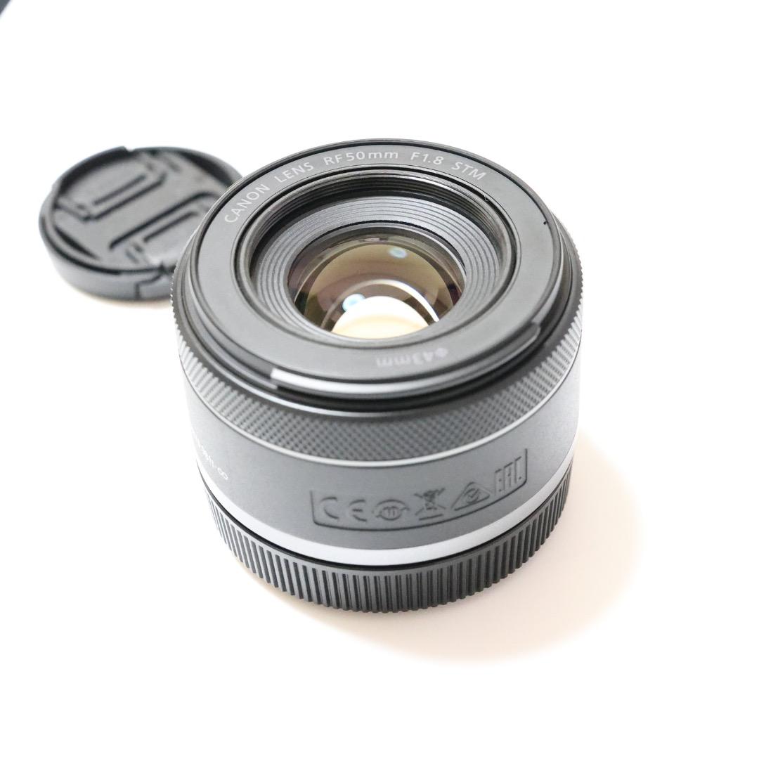 Canon レンズ RF 50mm F1.8 STM（保護フィルター付き）