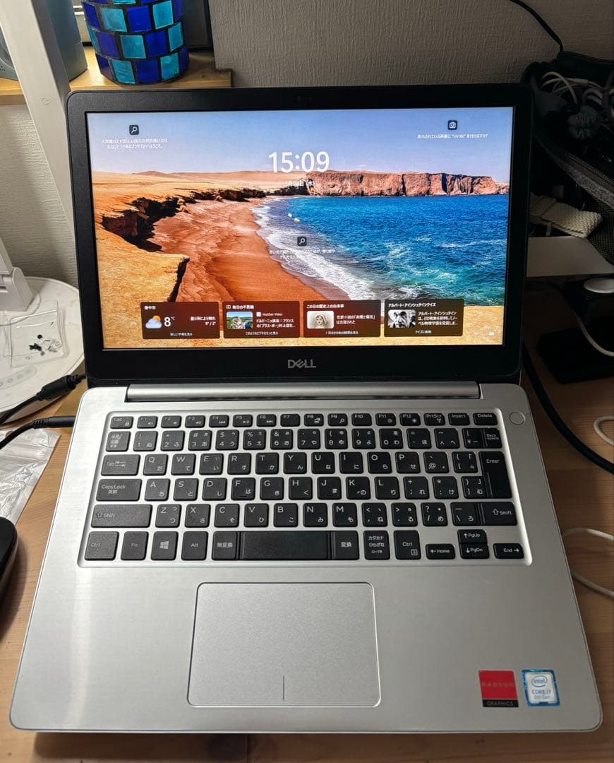 Dell inspiron 13 第8世代 Core i7 258GB/8GB