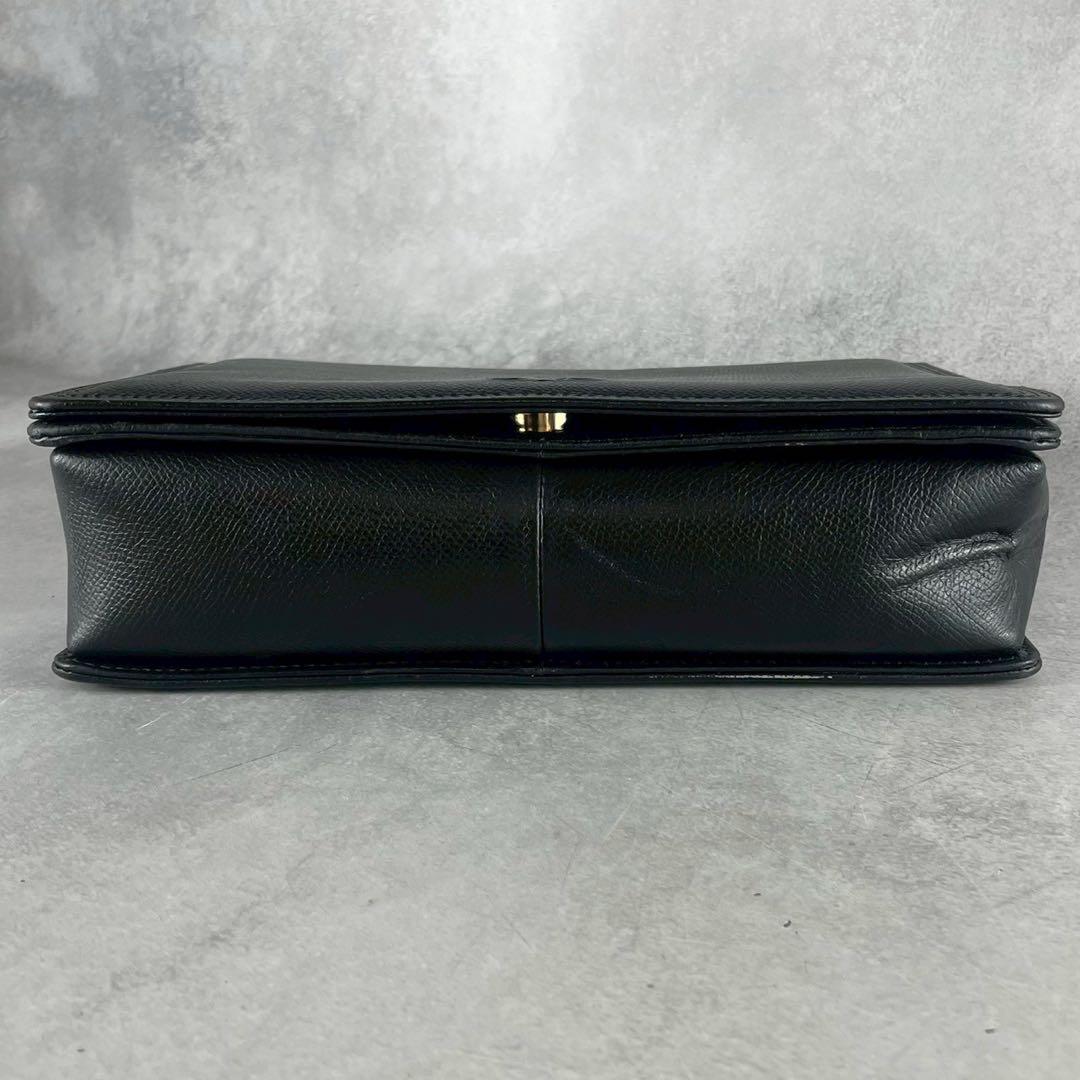 【極美品】ヴァレンティノガラバーニ メッセンジャーバッグ ショルダー ロゴ 黒