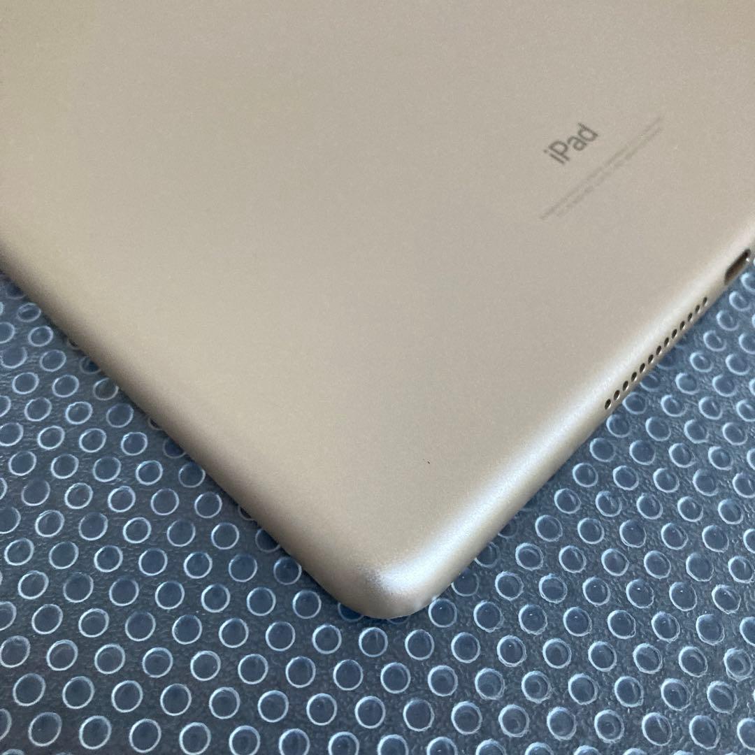 3167【早い者勝ち】比較的美品☆iPad5第5世代 32GB WIFIモデル☆