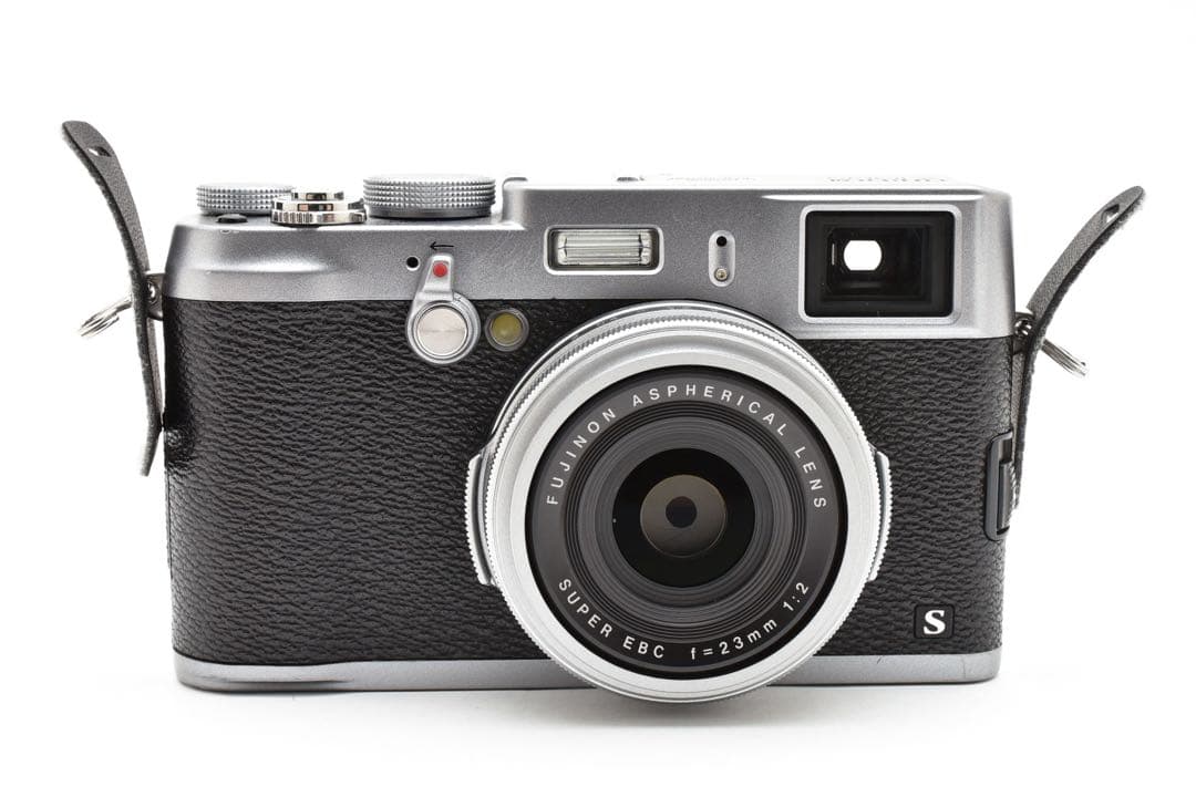 【美品】フジフィルム FUJIFILM X100S シルバー コンパクトカメラ