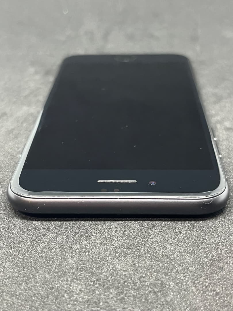 iPhone 8 256GB Space Gray 本体のみ