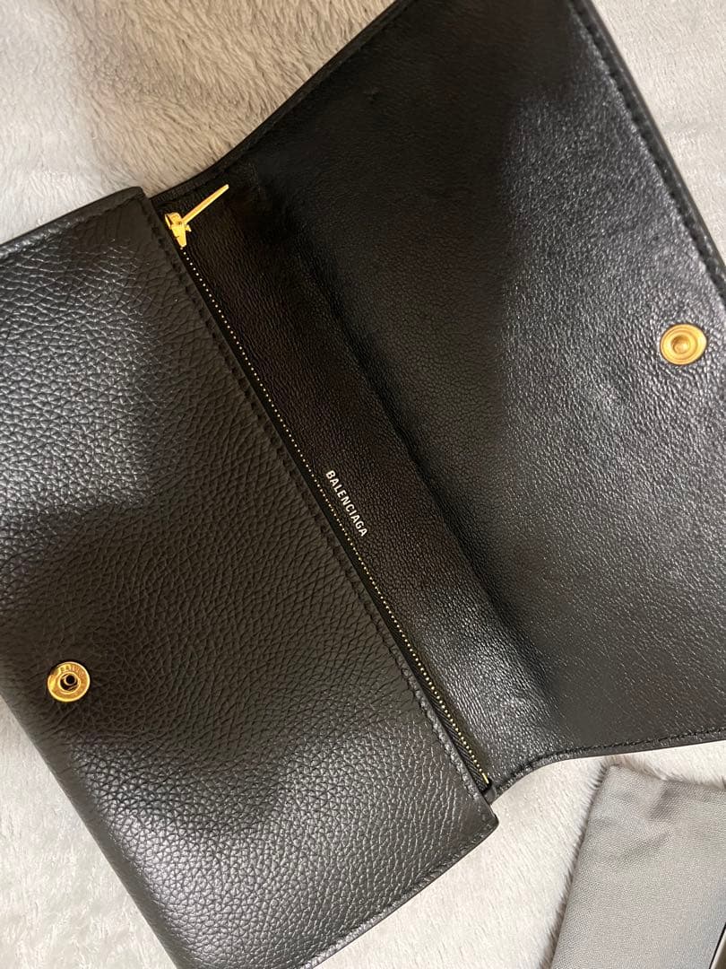 BALENCIAGA ブラック レザー 二つ折り財布 シンプル 箱・袋付き