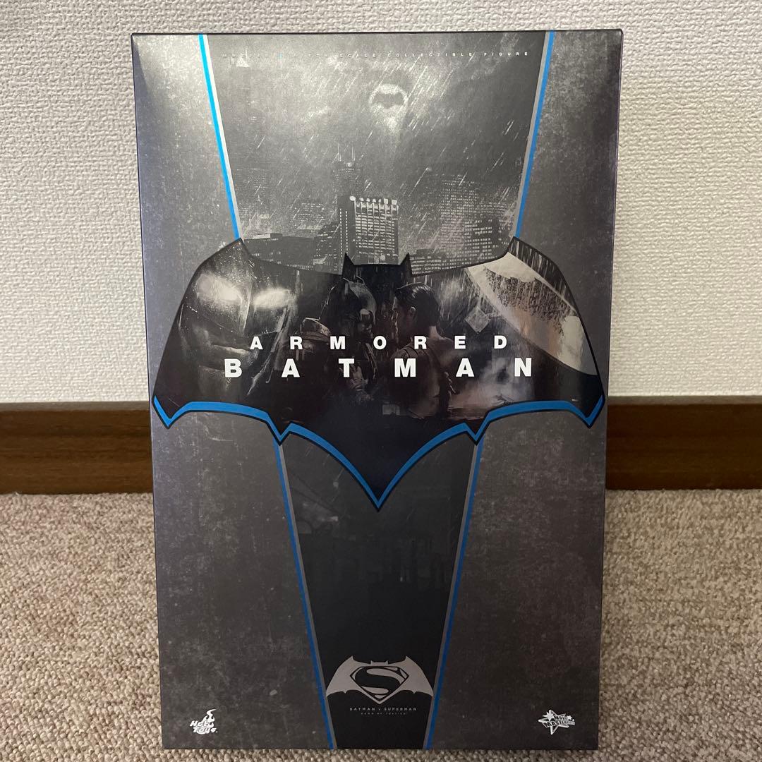 【極美品】 アーマード・バットマン　ジャスティスの誕生　ホットトイズ
