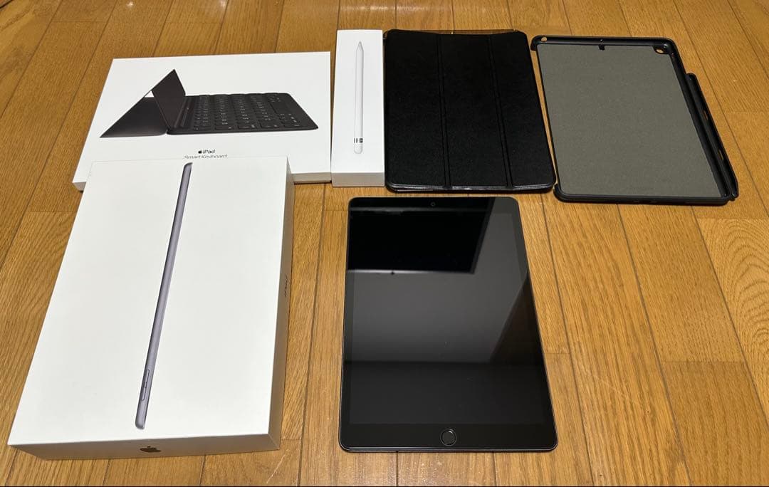 ys33　Apple iPad 第9世代 64GB Wi-Fi