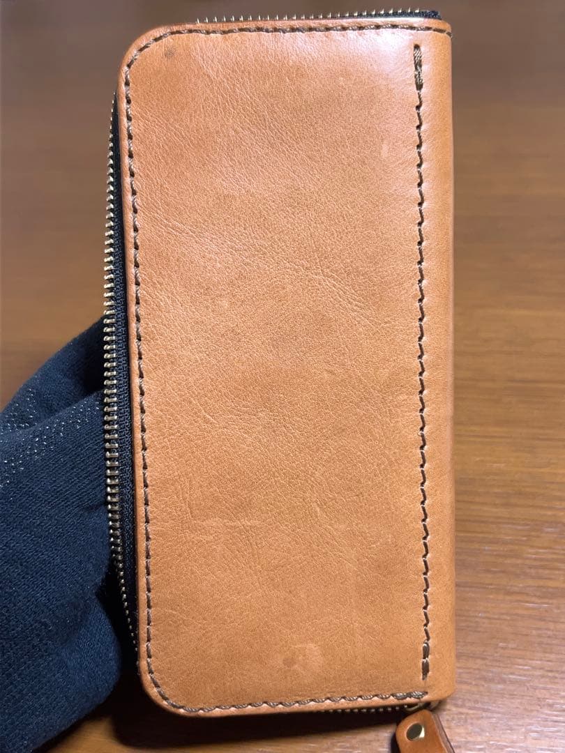 HERZ ヘルツ レザー ラウンドジッパー 長財布