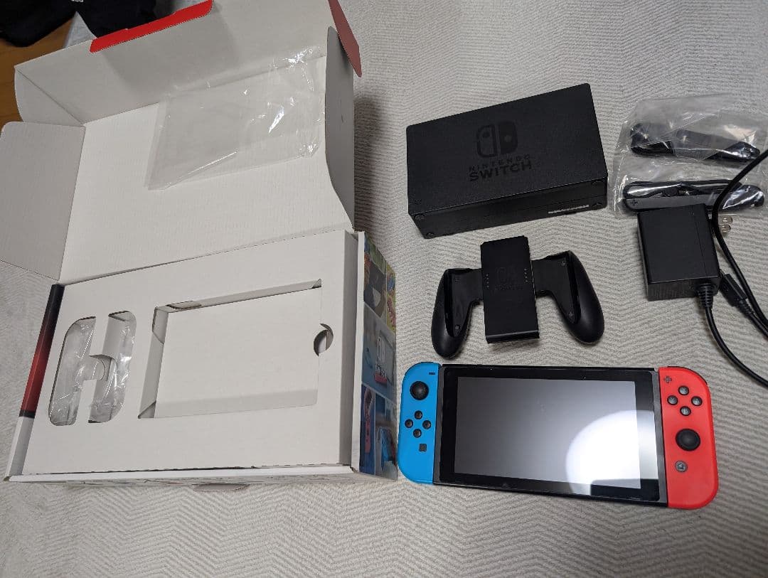 Nintendo Switch 青/赤 本体　microSDカード128GB付き