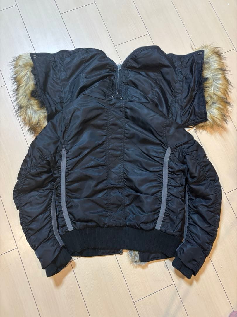 極美品⭐︎Avirex ブラック　レディース