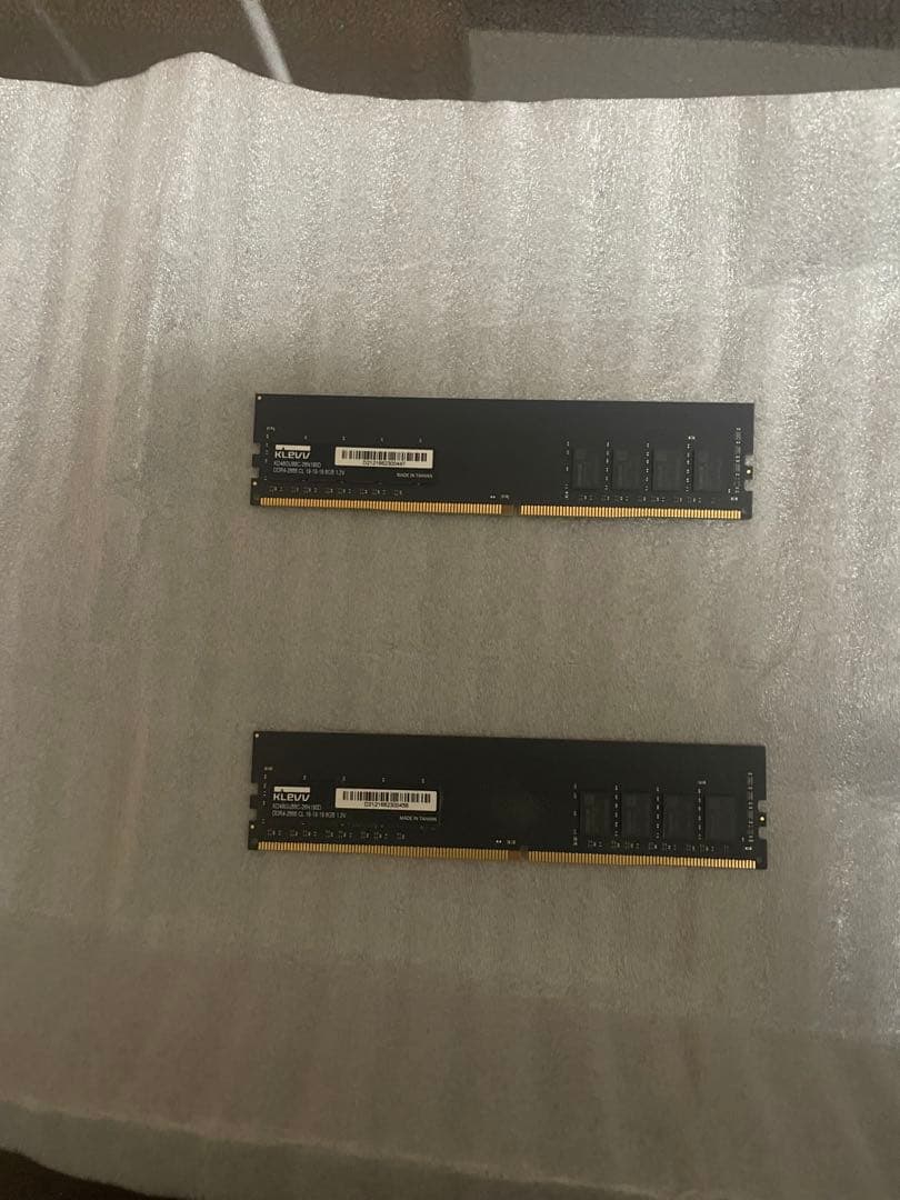DDR4 16GB メモリー