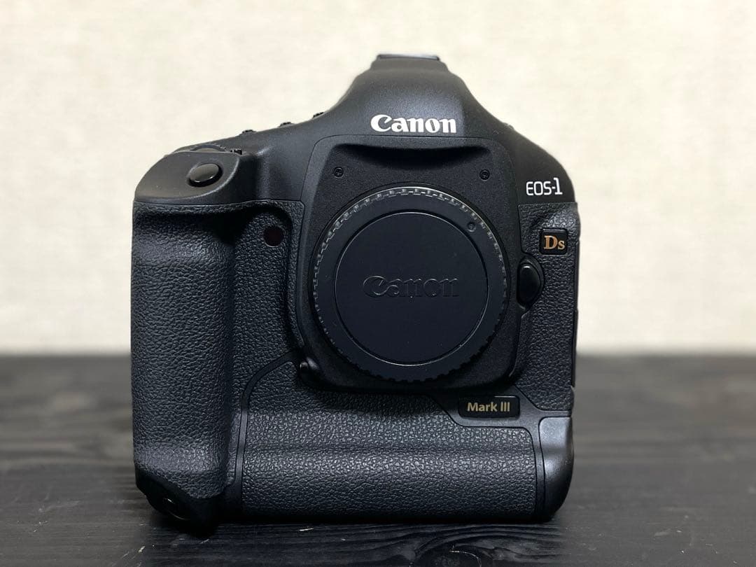 稀少　Canon EOS-1Ds Mark III トランスミッター 付！