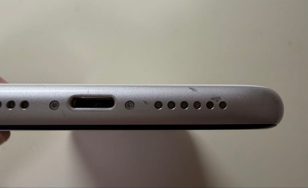 携帯電話本体 iPhoneXR