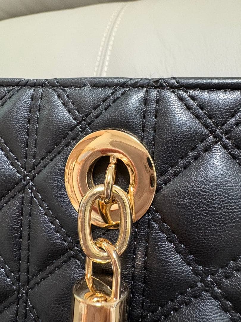 RANDA 【A4対応】2WAYキルティングラージバッグ（FB34269）