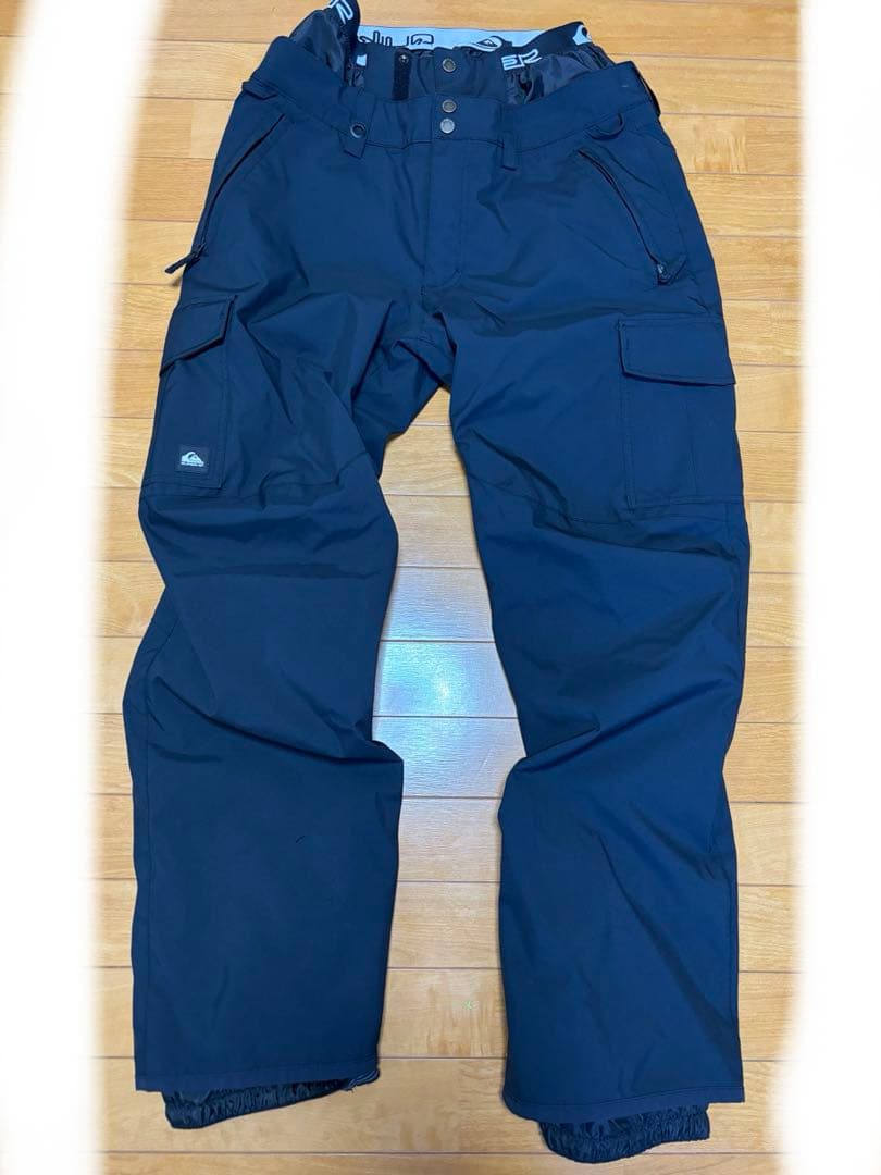 クイックシルバー　スノーボードウェア　パンツ黒 m