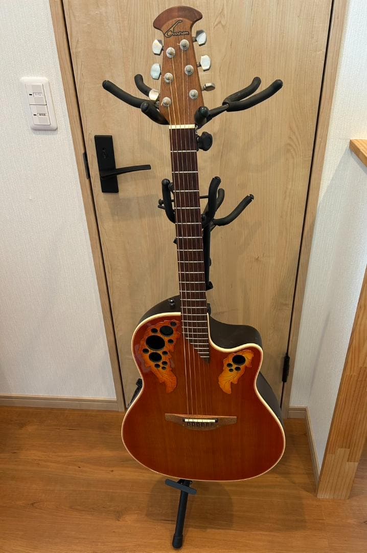 Ovation 6768 Elite Standard ハードケース付き