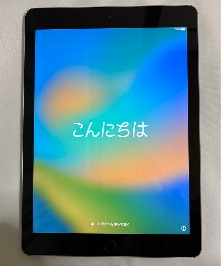 Apple iPad 第5世代 WiFi 32GB スペースグレイ