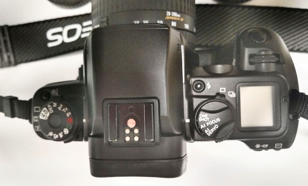 キャノン EOS 55 +シグマ28-200mm.F/3.5-5.6