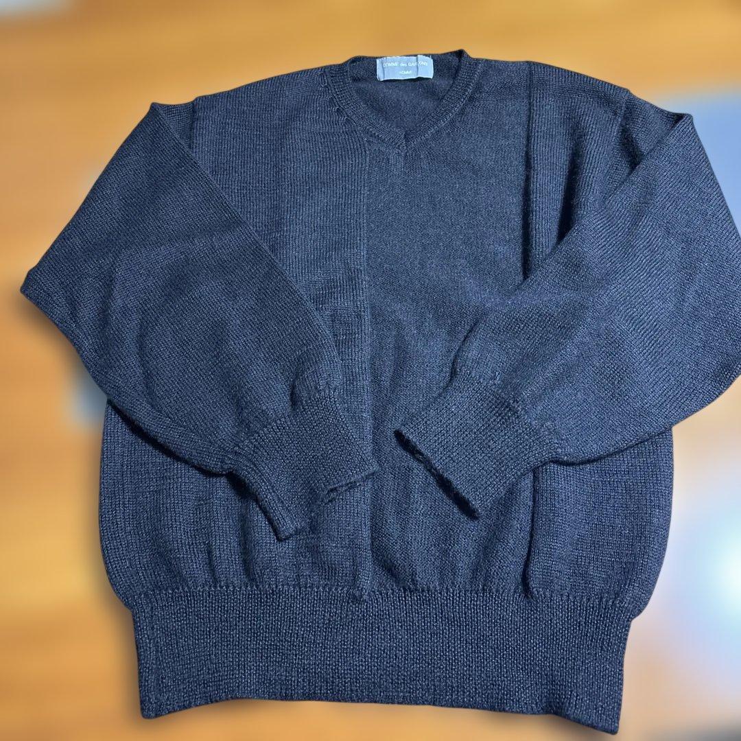 COMME des GARCONS ブラックVネックニット