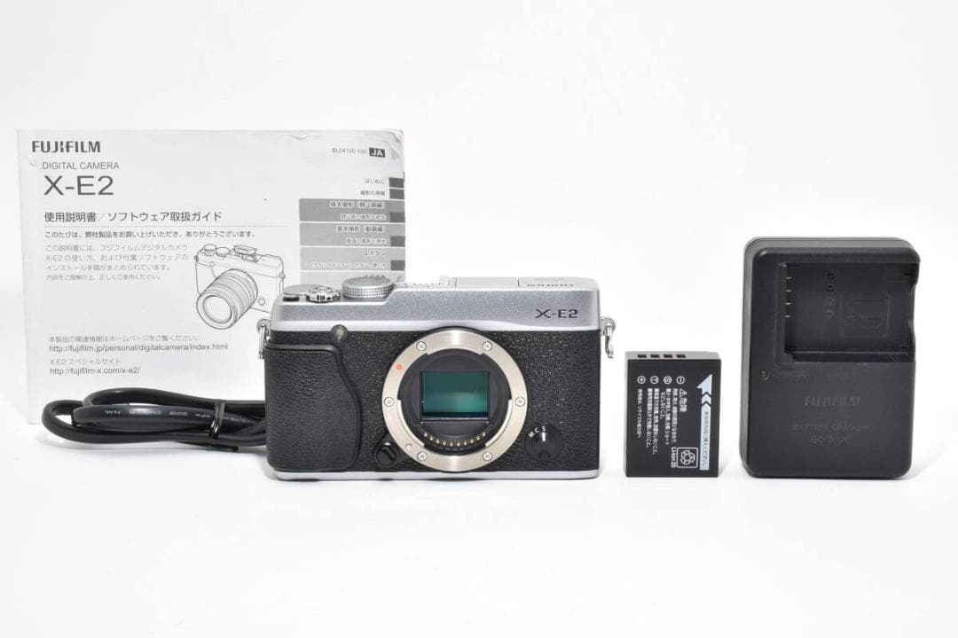 ★極美品★ FUJIFILM フジフイルム X-E2 ボディ #661Q