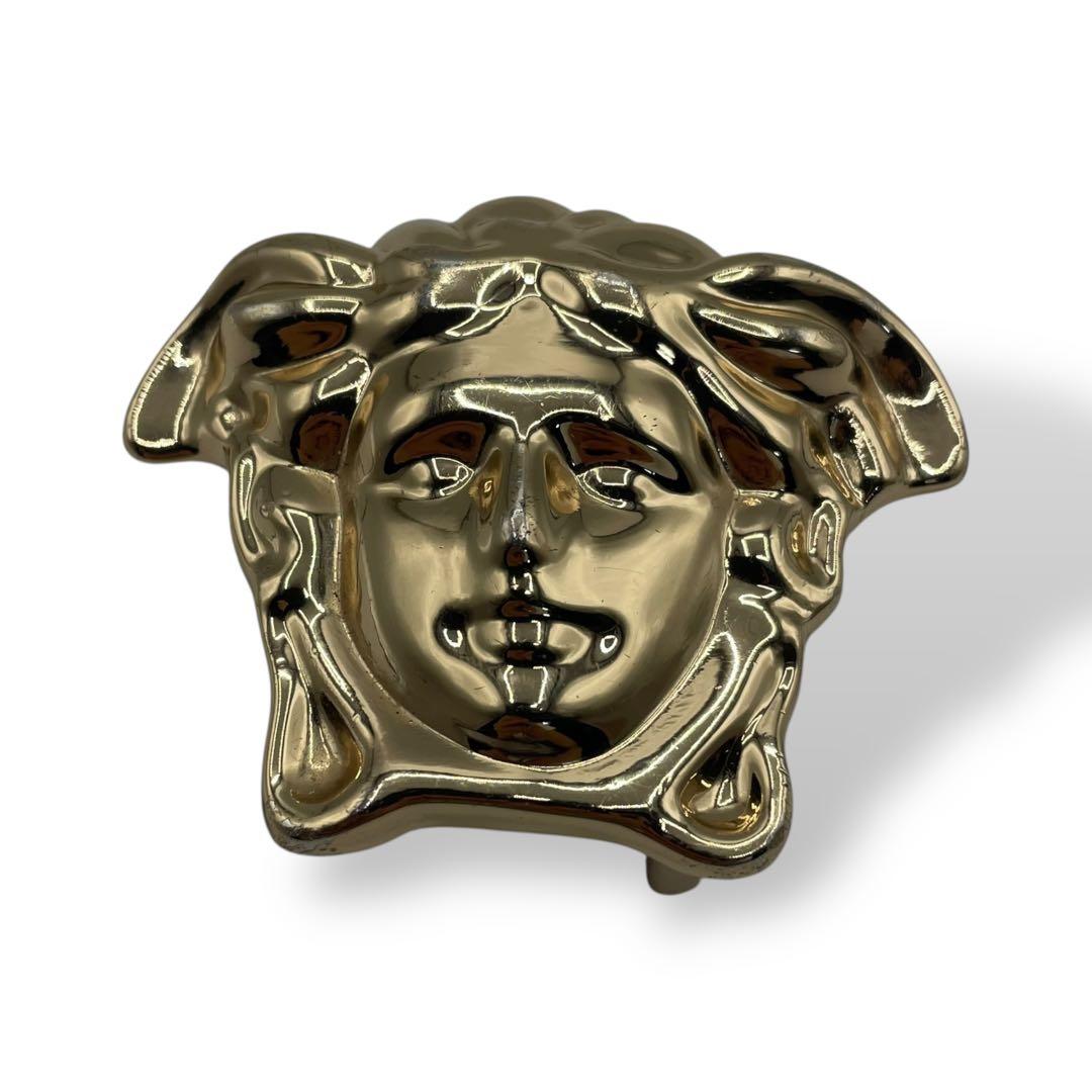 美品　ヴェルサーチ　ベルト　バックル　メデューサ　イタリア製　ゴールド