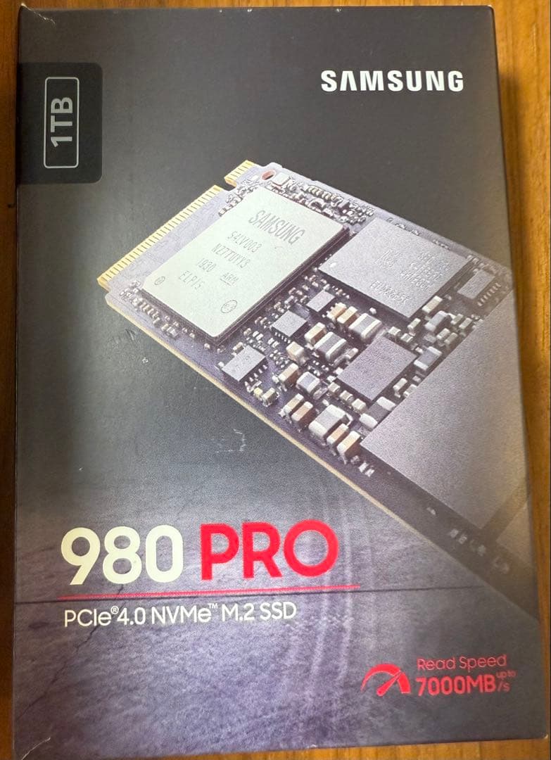 Minisforum EliteMini HM90 1TB メモリ32GB