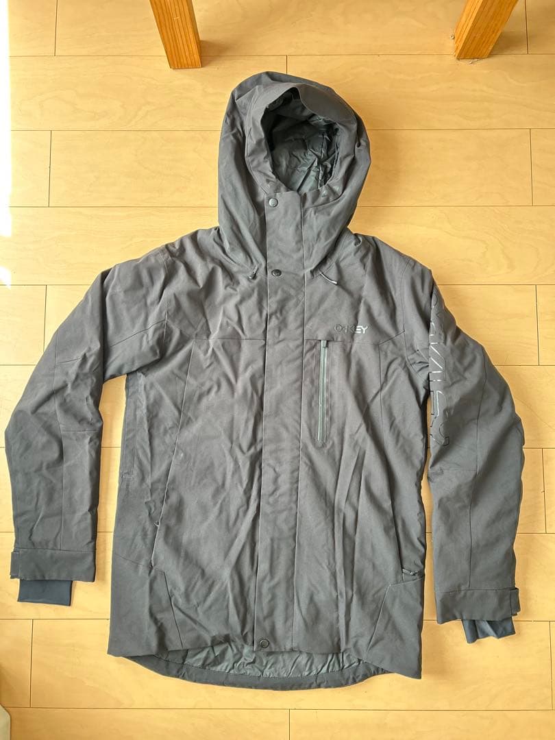 Oakley スノーボードウェア　上下セット　黒・キャメル
