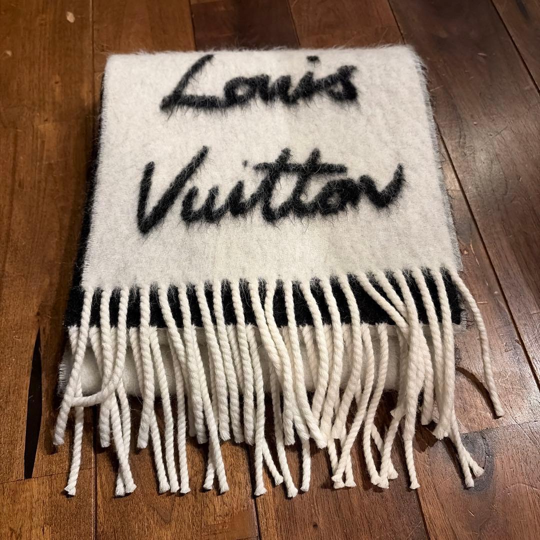 Louis Vuitton フリンジ付きマフラー　※送料込　未使用品