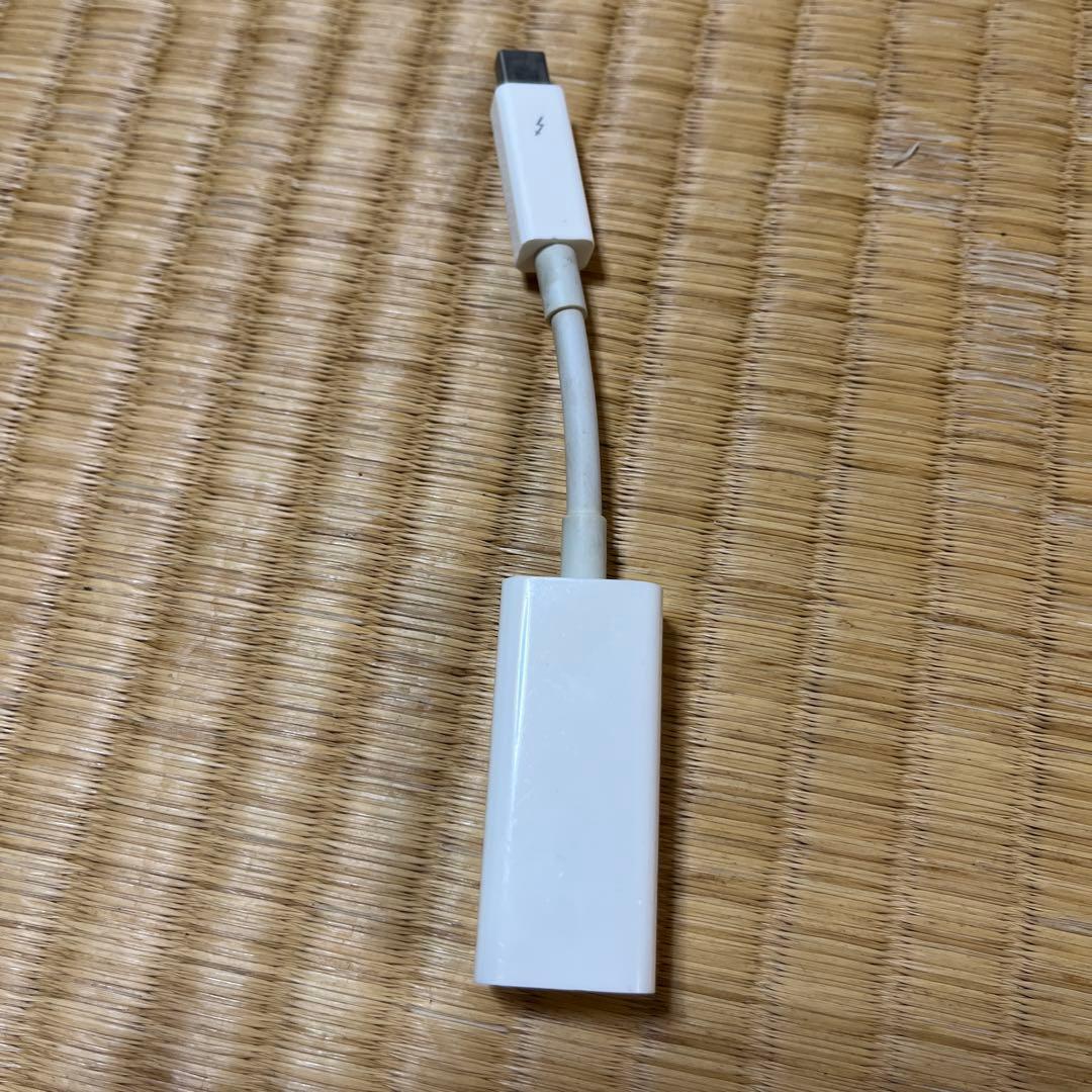 純正　Thunderbolt to FireWire Adapter A1463