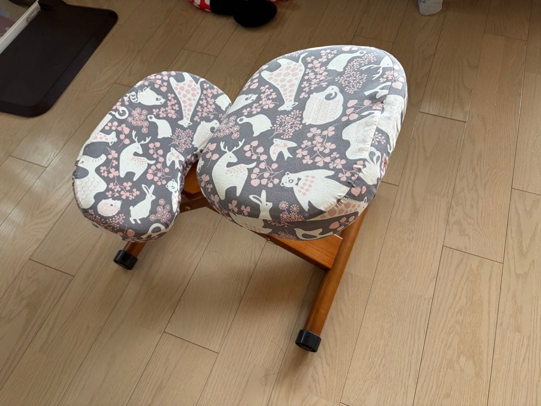 お*な様 宮武製作所 プロポーションチェア 姿勢矯正 バランスチェア　ブラック