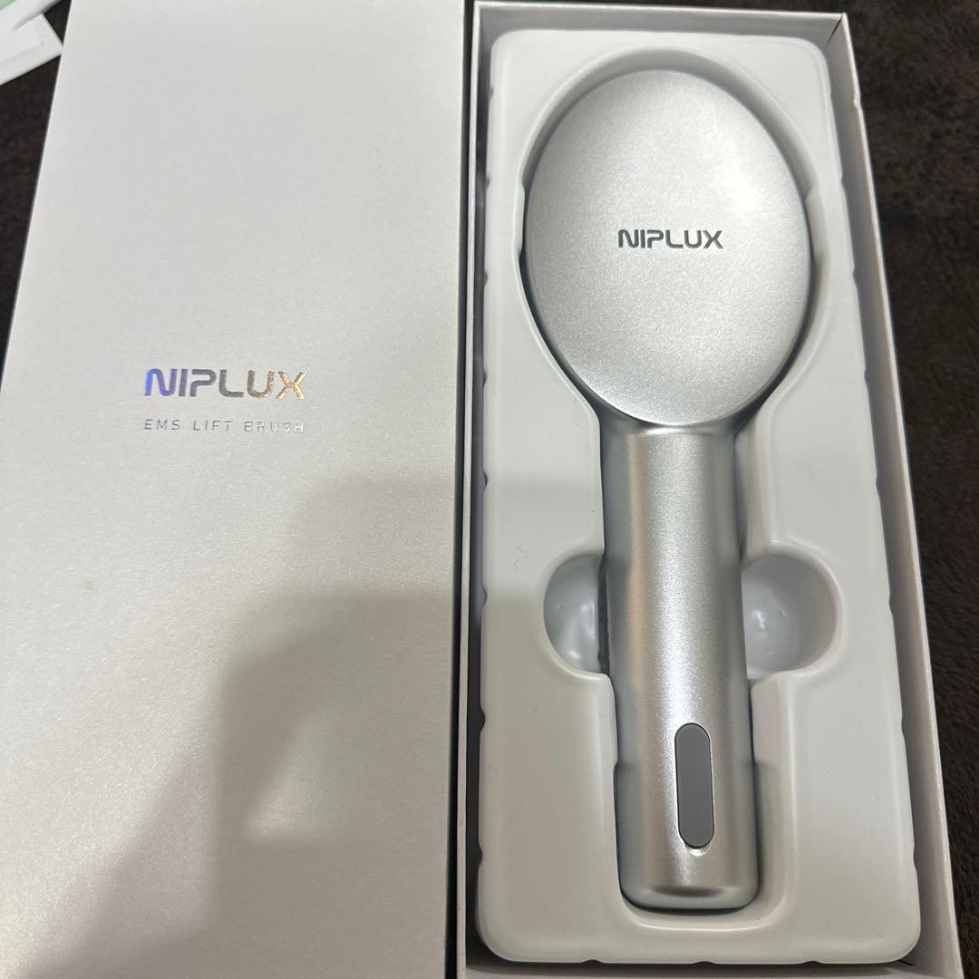 NIPLUX EMS LIFT 美顔器