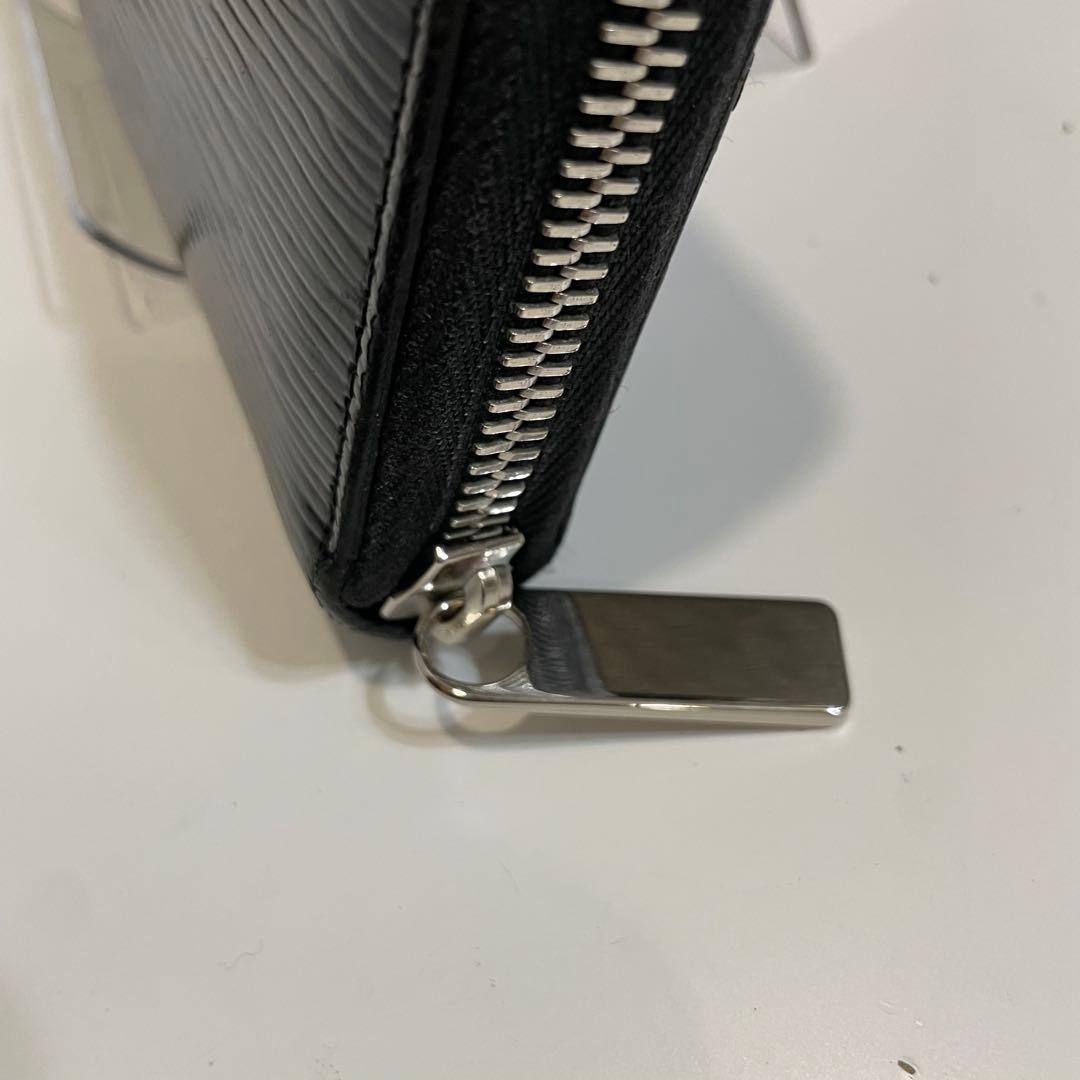 1*o様 LOUIS VUITTON ブラック エピレザー 長財布