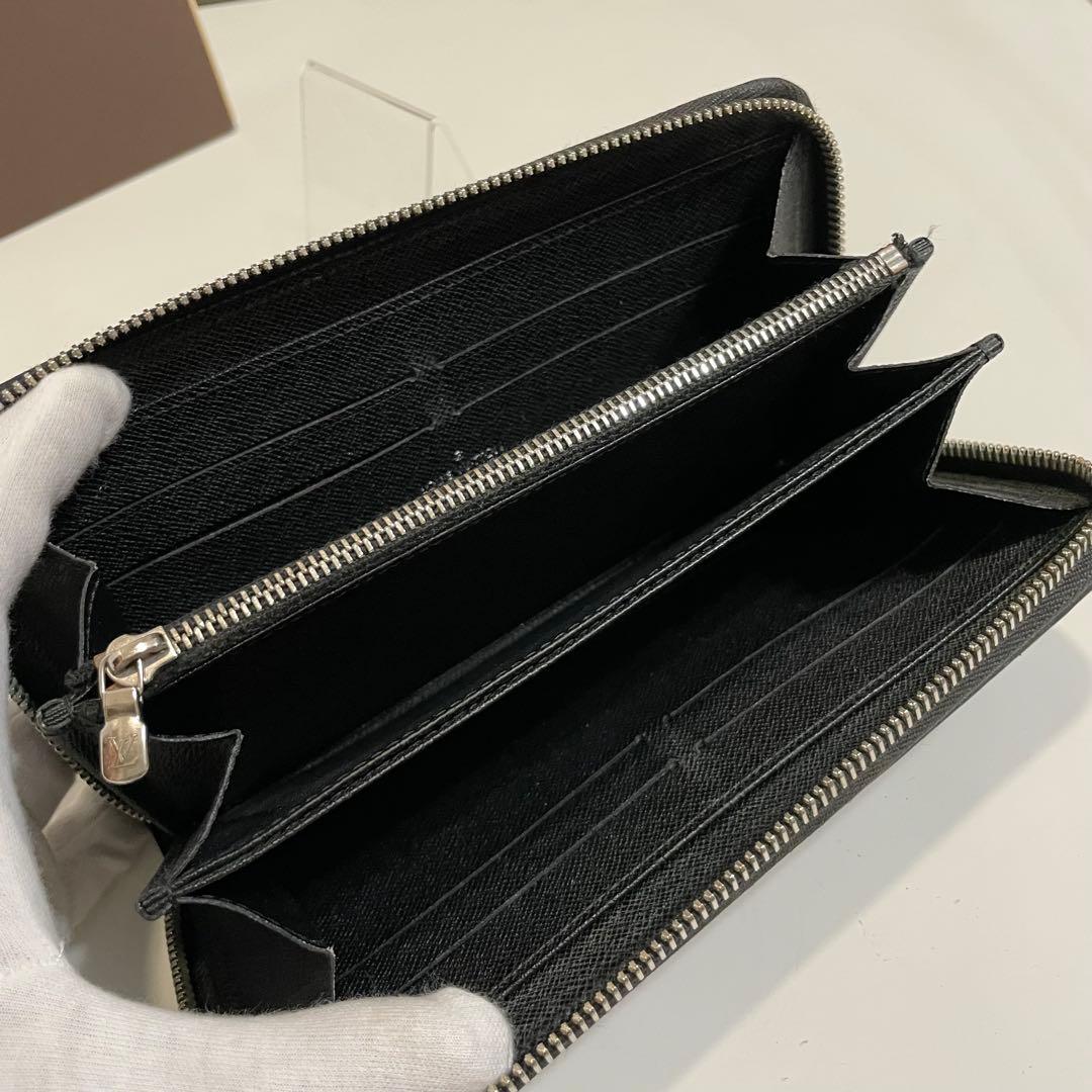 1*o様 LOUIS VUITTON ブラック エピレザー 長財布