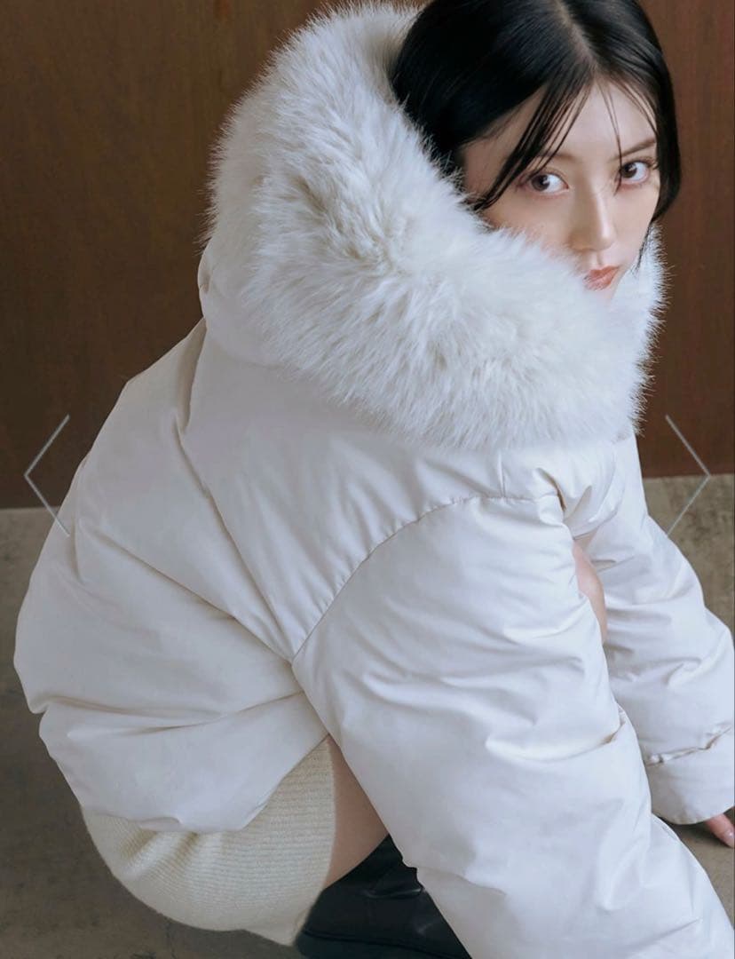 snidel西川フード ファーショートダウン　ホワイト　送料込み