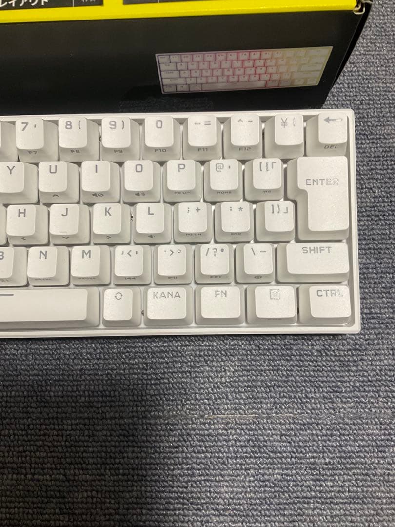 Corsair K65 RGB MINI ホワイト