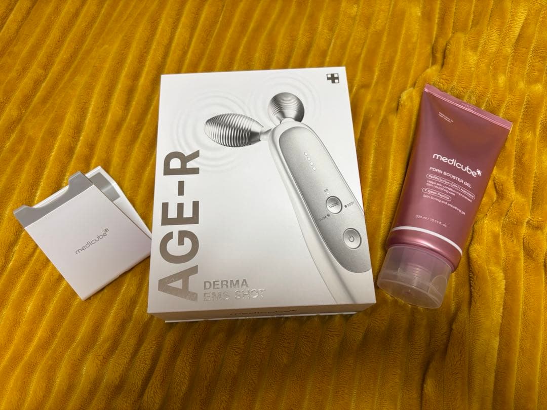 AGE-R DERMA EMS SHOT+booster gel(サービスです)