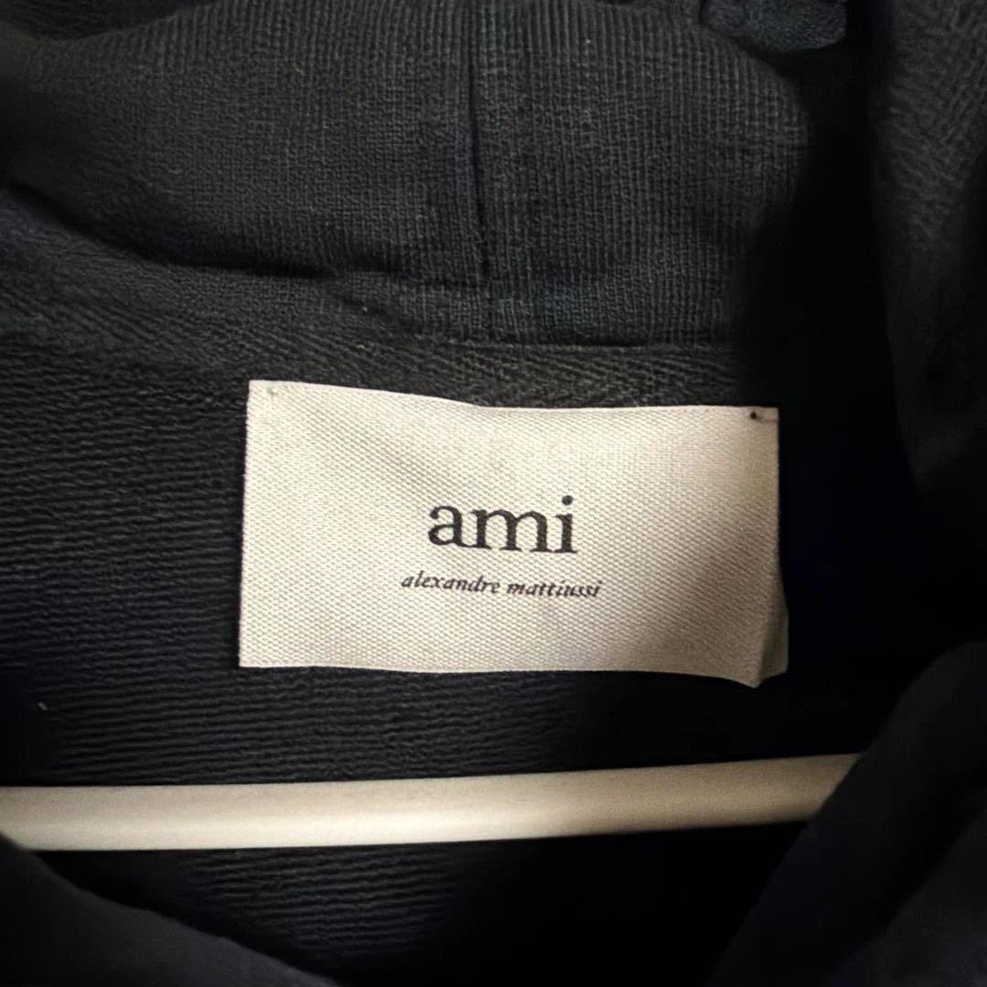 ami parisブラック フード付きパーカー