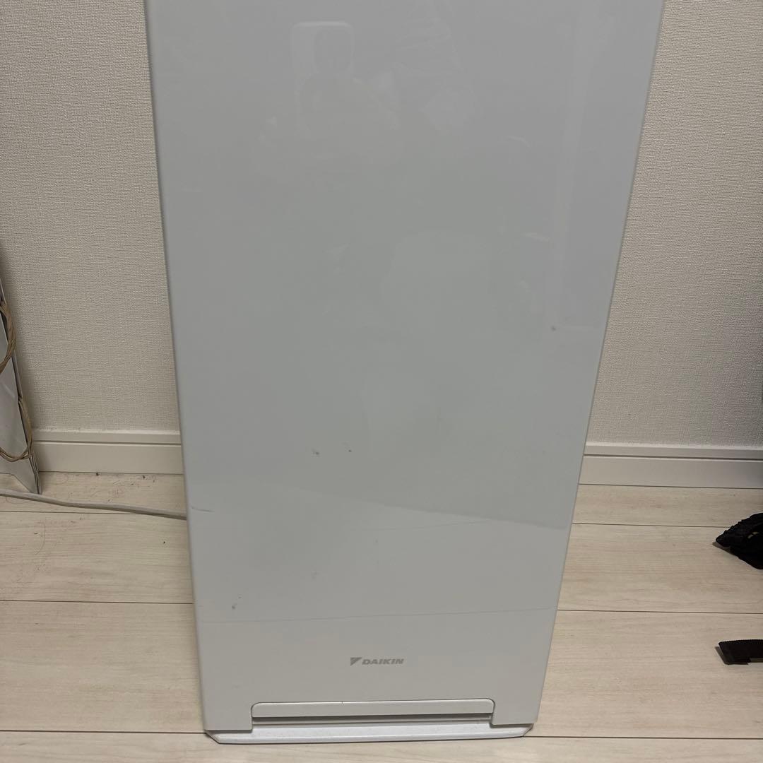 ダイキン 空気清浄機 ホワイト MCK55YBK-W 2021年製