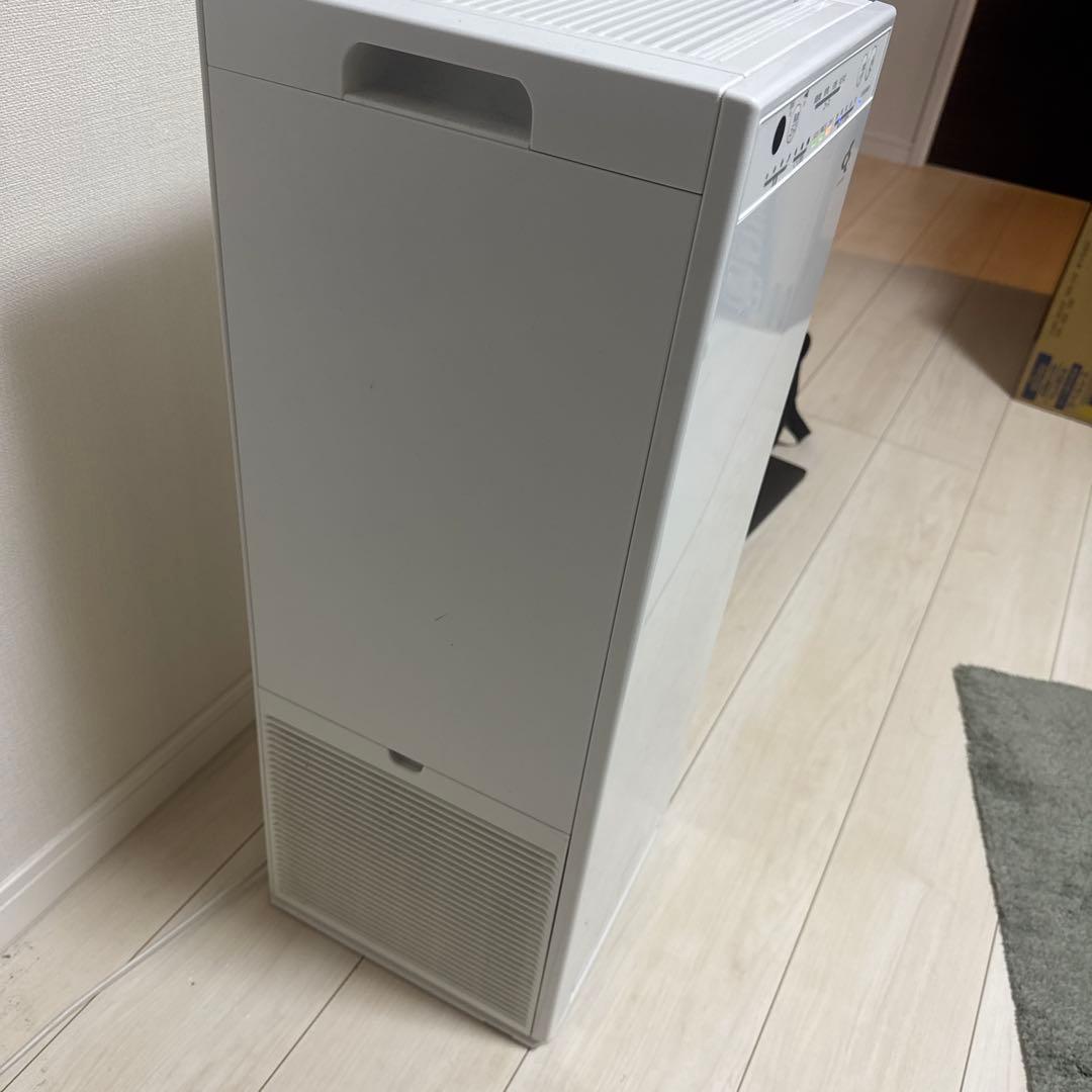 ダイキン 空気清浄機 ホワイト MCK55YBK-W 2021年製
