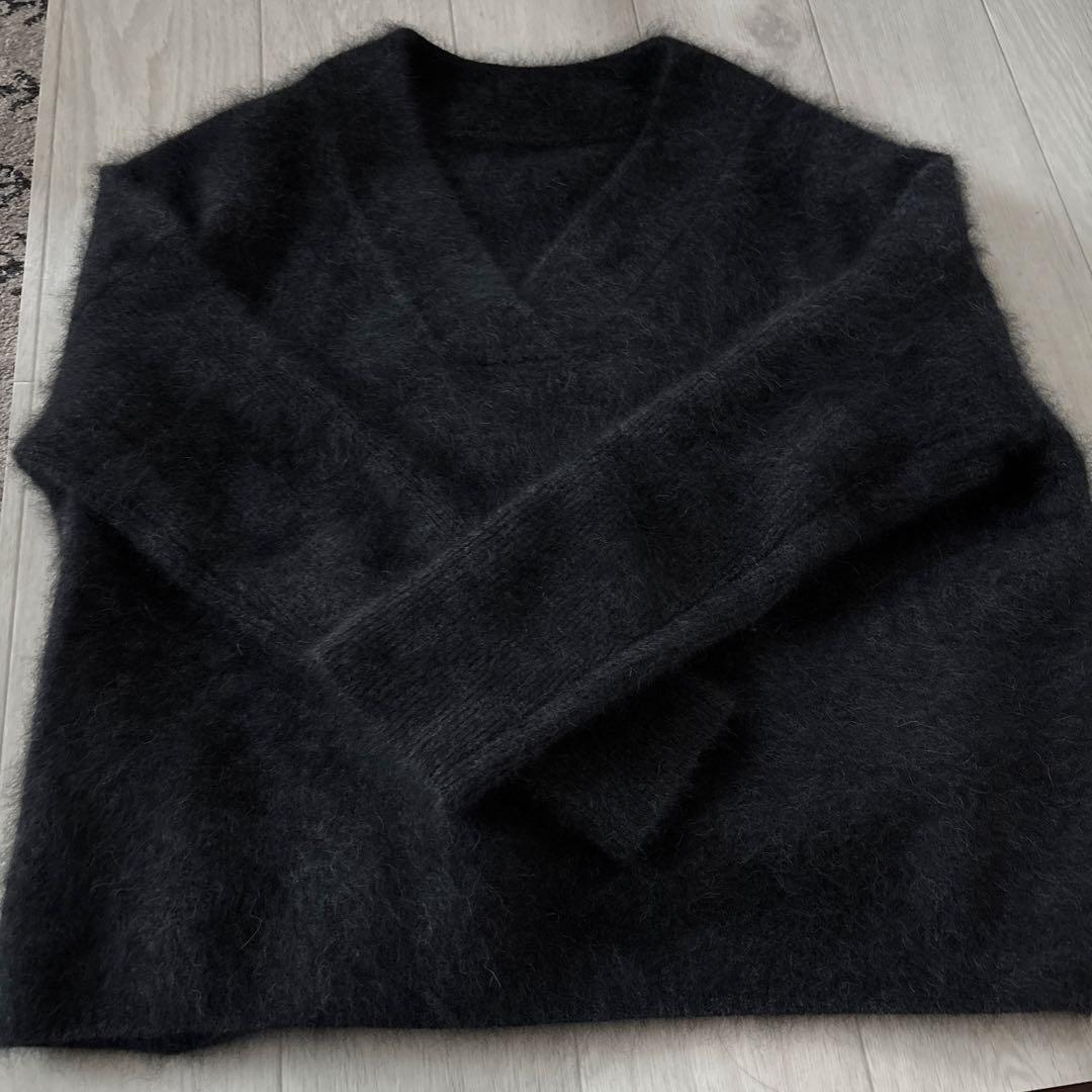 美品　NOBLEファーニットVネックプルオーバー