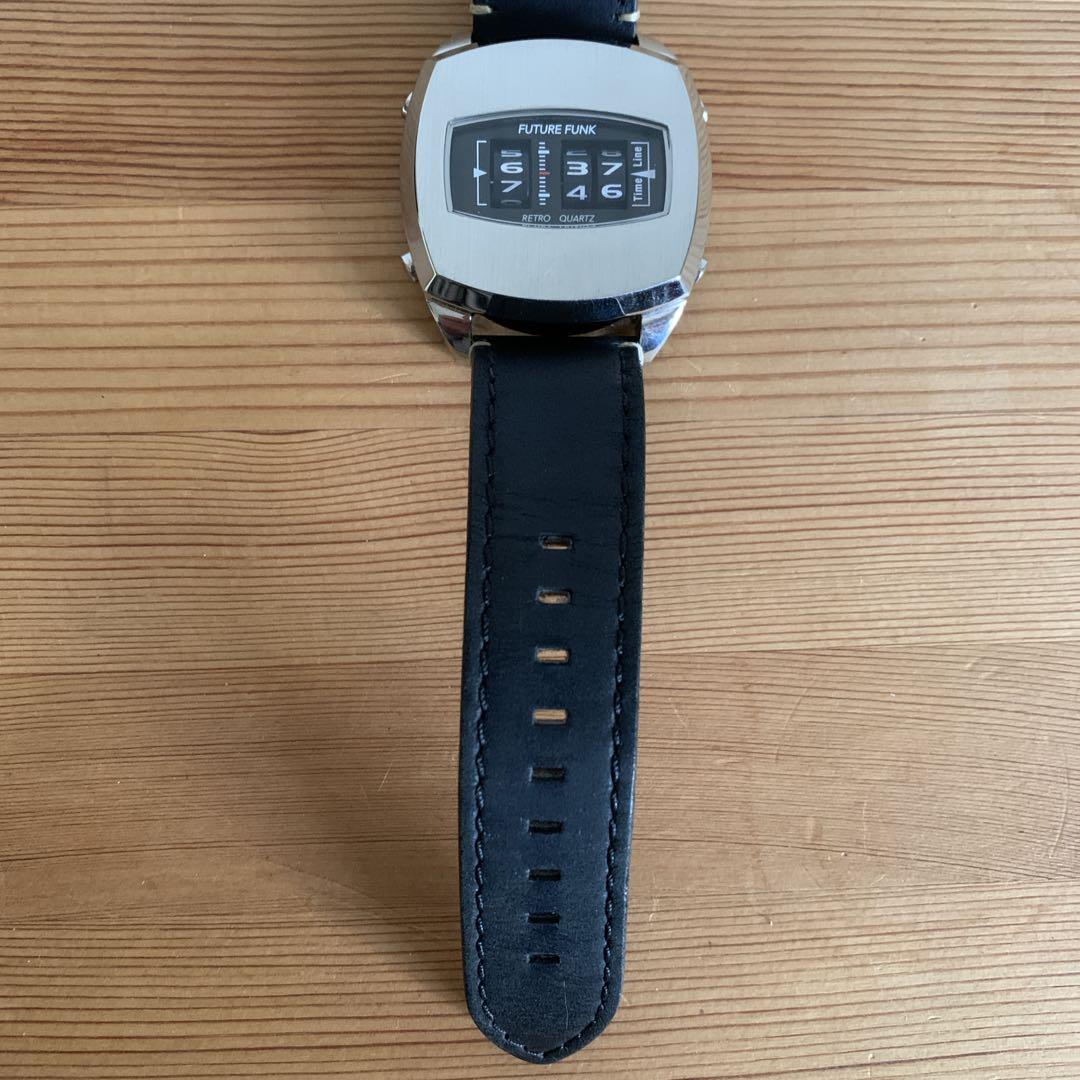FUTURE FUNK 腕時計　FF101 シルバー　フューチャーファンク